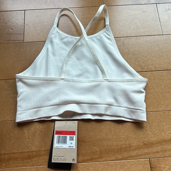 NWT Nike Indy Seamless Ribbed Non-Padded Sports Bra - Picture 3 of 5
